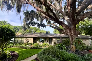 30139 Johnsons Point Rd, Leesburg, FL 34748 - Photo 3