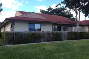 4405 Woodstock Dr, West Palm Beach, FL 33409 - Photo 1
