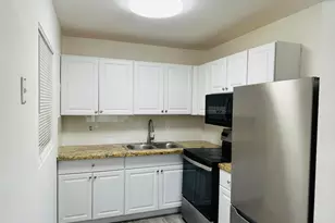 3402 Cynthia Ln, Lake Worth, FL 33461 - Photo 7