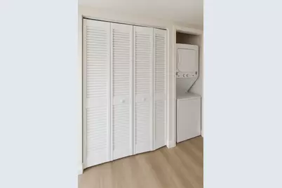537 S Sequoia Drive #317, West Palm Beach, FL 33409 - Photo 5