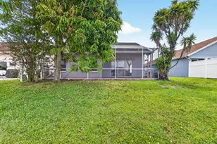3871 Circle Lake Dr, West Palm Beach, FL 33417 - Photo 45