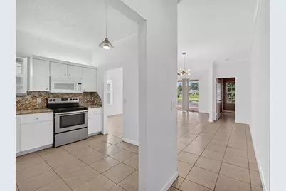 3871 Circle Lake Drive, West Palm Beach, FL 33417 - Photo 19