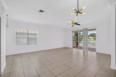 3871 Circle Lake Drive, West Palm Beach, FL 33417 - Photo 11