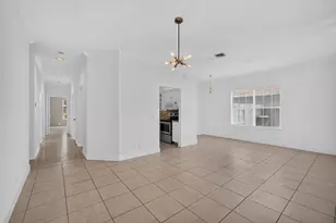 3871 Circle Lake Dr, West Palm Beach, FL 33417 - Photo 13