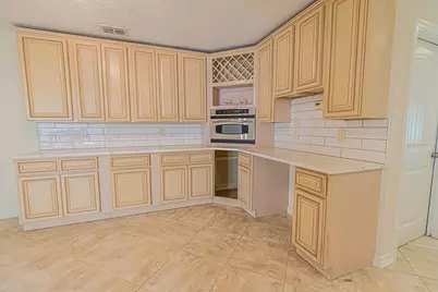471 SE Lamon Lane, Port Saint Lucie, FL 34983 - Photo 7