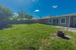 471 SE Lamon Ln, Port Saint Lucie, FL 34983 - Photo 25