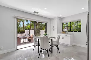 355 Prestwick Cir, Palm Beach Gardens, FL 33418 - Photo 25