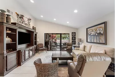 1 Stratford Drive E #D, Boynton Beach, FL 33436 - Photo 7