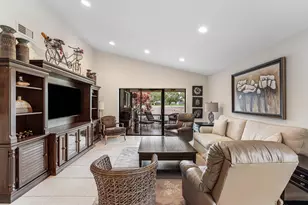 1 Stratford Dr E, Boynton Beach, FL 33436 - Photo 7