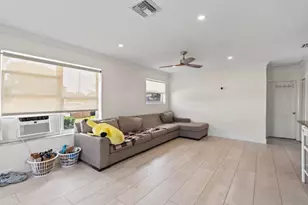 1446 W Jennings St, Lantana, FL 33462 - Photo 23