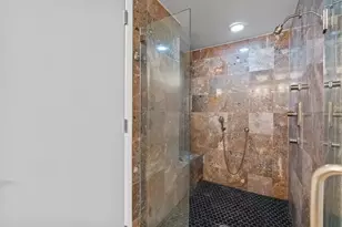 2409 N Ocean Blvd, Fort Lauderdale, FL 33305 - Photo 21