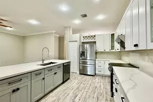 4109 W Whitewater Ave, Weston, FL 33332 - Photo 3