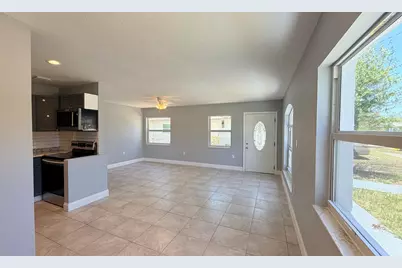 607 N 19th Street, Fort Pierce, FL 34950 - Photo 3