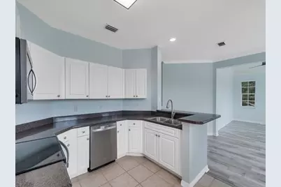 2290 57th Circle, Vero Beach, FL 32966 - Photo 5