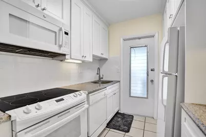 4501 S Ocean Boulevard #B3, South Palm Beach, FL 33480 - Photo 3