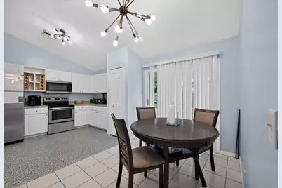 7816 100th Avenue, Vero Beach, FL 32967 - Photo 25