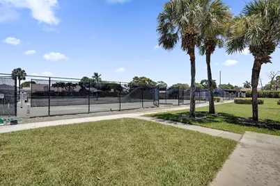 738 NW 24th Avenue, Delray Beach, FL 33445 - Photo 43