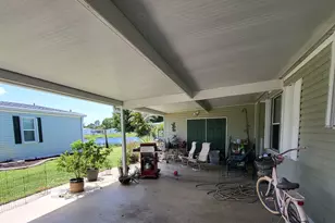 3117 8th Hole Dr, Port Saint Lucie, FL 34952 - Photo 25