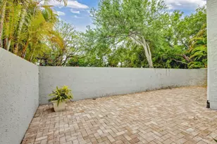 7 Wyndham Ln, Palm Beach Gardens, FL 33418 - Photo 37