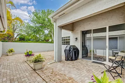 7 Wyndham Lane, Palm Beach Gardens, FL 33418 - Photo 35