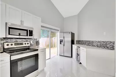 7 Wyndham Lane, Palm Beach Gardens, FL 33418 - Photo 21
