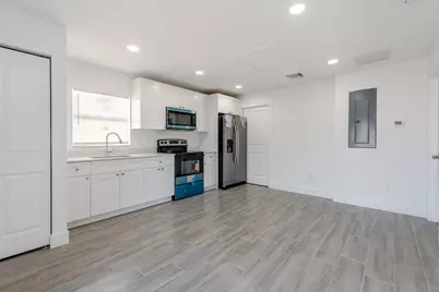 4959 SE Primrose Way #2, Stuart, FL 34997 - Photo 5