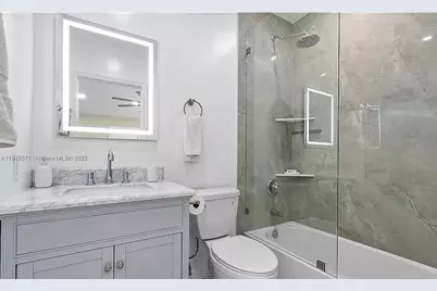 2001 N 22nd Avenue, Hollywood, FL 33020 - Photo 9