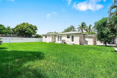 2001 N 22nd Avenue, Hollywood, FL 33020 - Photo 19