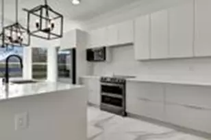 9334 Madewood Ct, West Palm Beach, FL 33411 - Photo 7