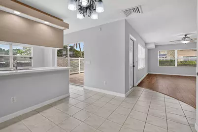 1908 Hartford Court S, West Palm Beach, FL 33409 - Photo 9