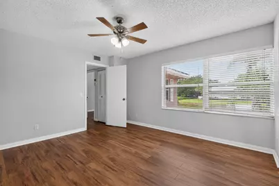 1908 Hartford Court S, West Palm Beach, FL 33409 - Photo 19