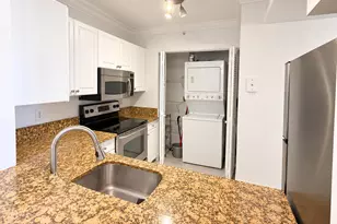 2721 Ocean Club Blvd, Hollywood, FL 33019 - Photo 3