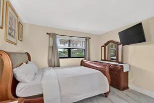 2101 W Woolbright Rd, Boynton Beach, FL 33426 - Photo 25