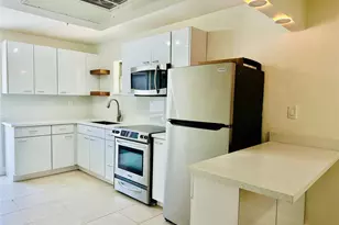 2425 Pierce St, Hollywood, FL 33020 - Photo 1