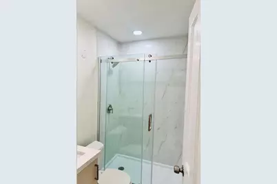 2425 Pierce Street, Hollywood, FL 33020 - Photo 9