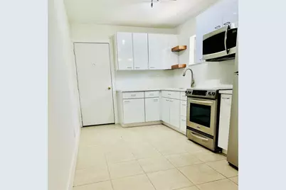2425 Pierce Street, Hollywood, FL 33020 - Photo 3
