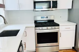 2425 Pierce St, Hollywood, FL 33020 - Photo 3
