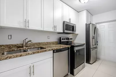 220 Perry Avenue #B, Greenacres, FL 33463 - Photo 3