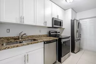 220 Perry Ave, Greenacres, FL 33463 - Photo 3