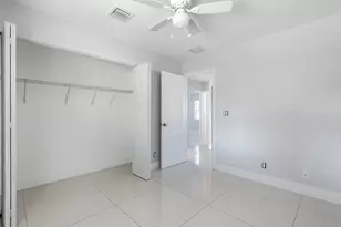 220 Perry Ave, Greenacres, FL 33463 - Photo 17