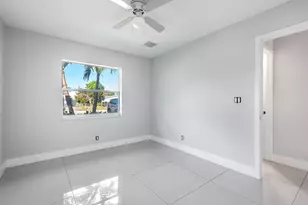 220 Perry Ave, Greenacres, FL 33463 - Photo 23