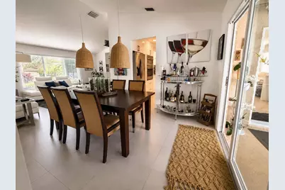 111 Camelot Court, Royal Palm Beach, FL 33411 - Photo 19