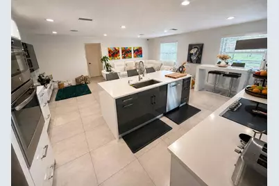 111 Camelot Court, Royal Palm Beach, FL 33411 - Photo 9