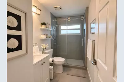 111 Camelot Court, Royal Palm Beach, FL 33411 - Photo 25