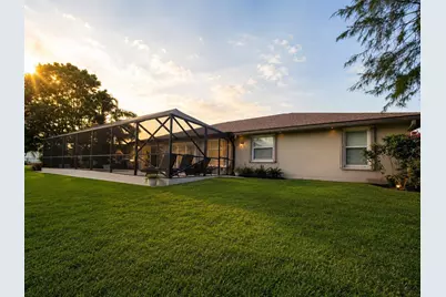 111 Camelot Court, Royal Palm Beach, FL 33411 - Photo 15