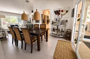 111 Camelot Ct, Royal Palm Beach, FL 33411 - Photo 19