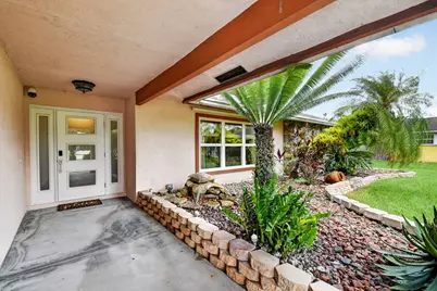 93 Santa Monica Avenue, Royal Palm Beach, FL 33411 - Photo 3