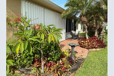 6156 Alexandria Circle, Fort Pierce, FL 34982 - Photo 9