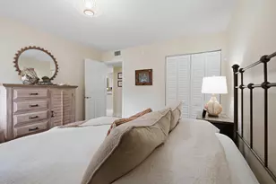 7232 Fairfax Dr, Tamarac, FL 33321 - Photo 21