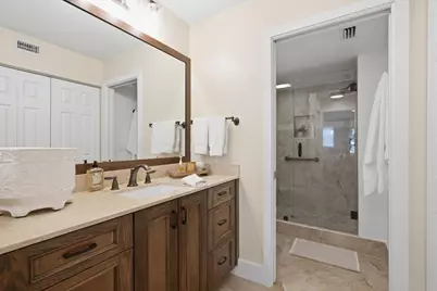 7232 Fairfax Drive #205, Tamarac, FL 33321 - Photo 17